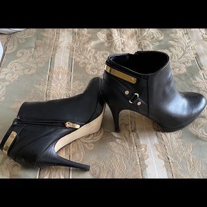 Women’s Booties
